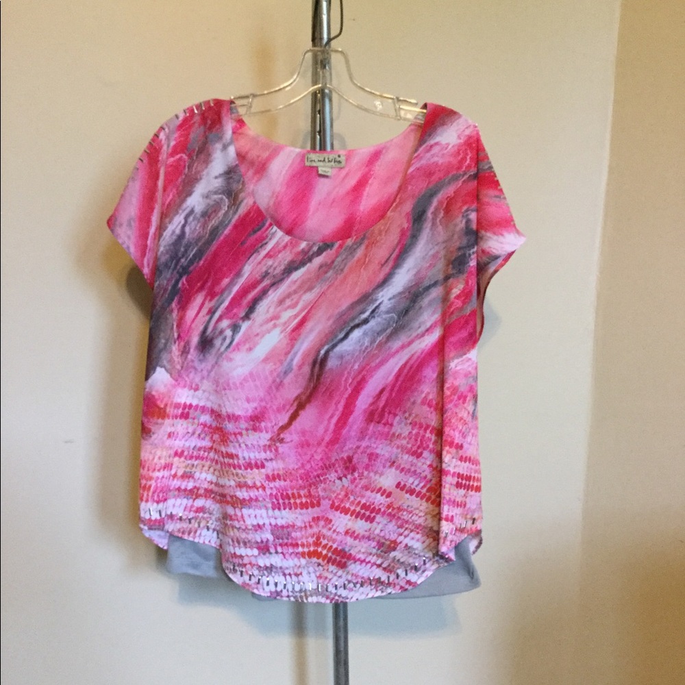 Live and Let Live Top